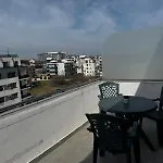 Mnt Vibes Residence- Near Azimuth Appartamento